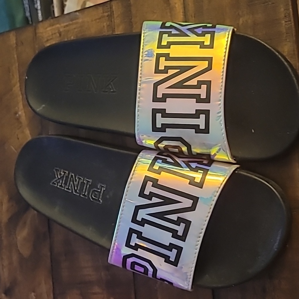 PINK SHINY SLIDES MEDIUM